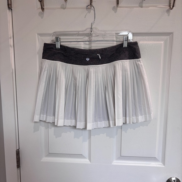 lululemon athletica White Pleated Tennis Skort with Gray Waistband - Picture 9 of 13